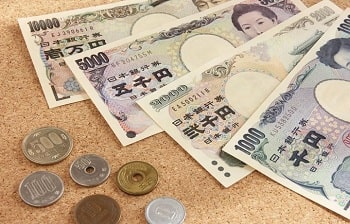 日本円