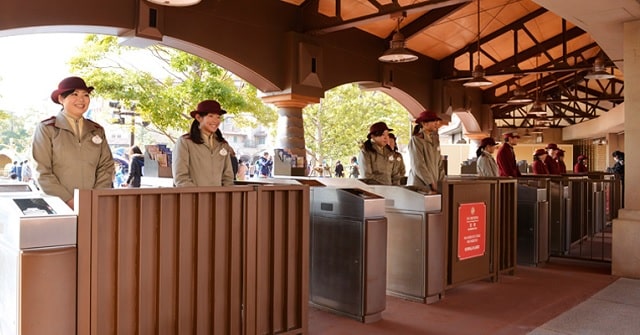 ディズニー入場口
